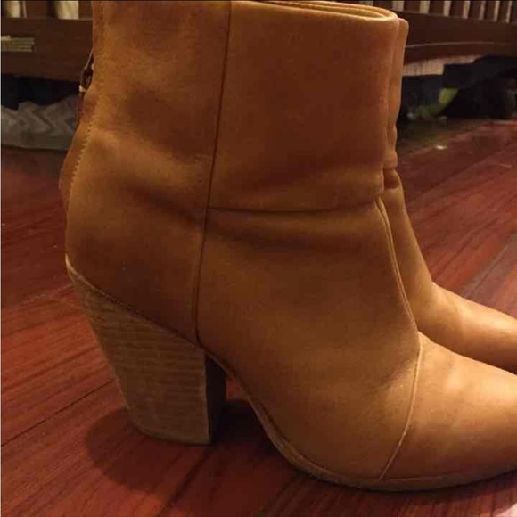 Newbury Tan booties - Picture 3 of 4